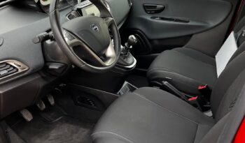 Lancia Ypsilon 1.0 Fire Fly 5 porte Hybrid pieno